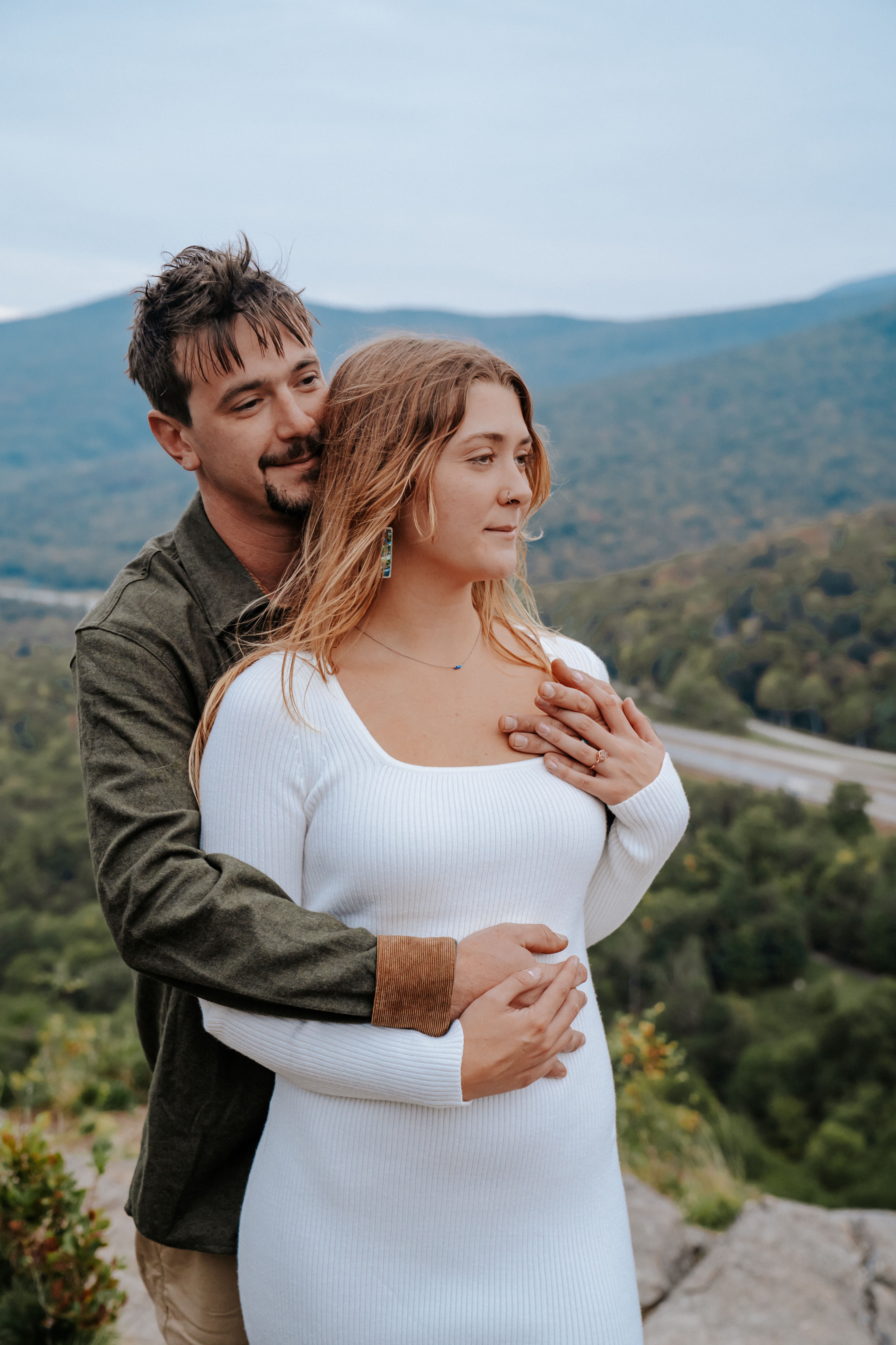 What to Wear for Your Photoshoot: A Complete Clothing Guide for Families & Couples